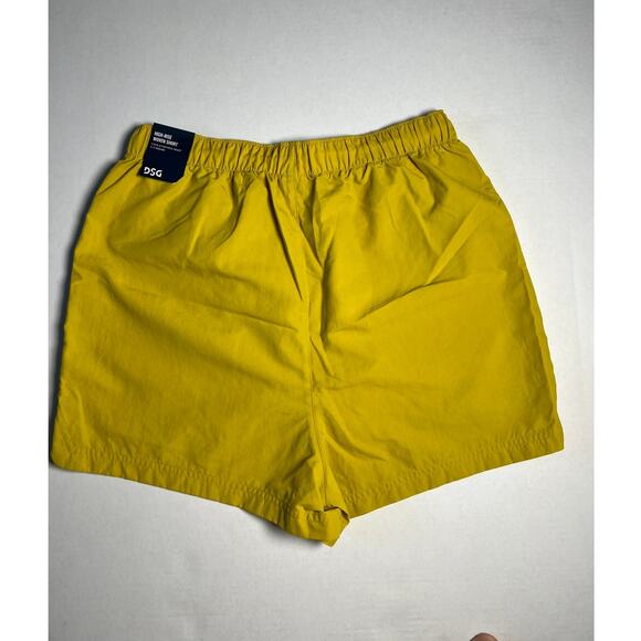 DSG High Rise Woven Short, Mustard Color, Size Medium, NWT - Picture 3 of 5